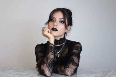 dark makeup looks