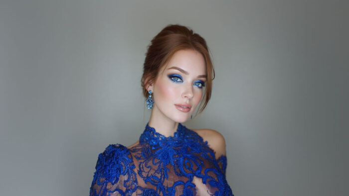 Makeup Looks for Blue Dress: Cool & Stunning