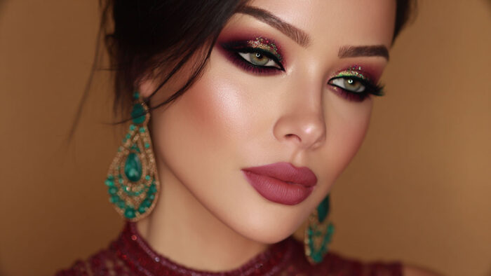 How to Apply Eyeshadow for a Perfect Blend