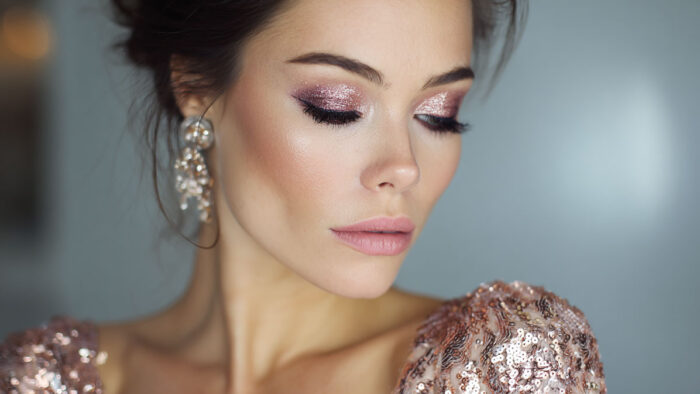 How to Apply Glitter Eyeshadow Without Fallout