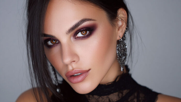 How to Do Eye Makeup for Brown Eyes Perfectly