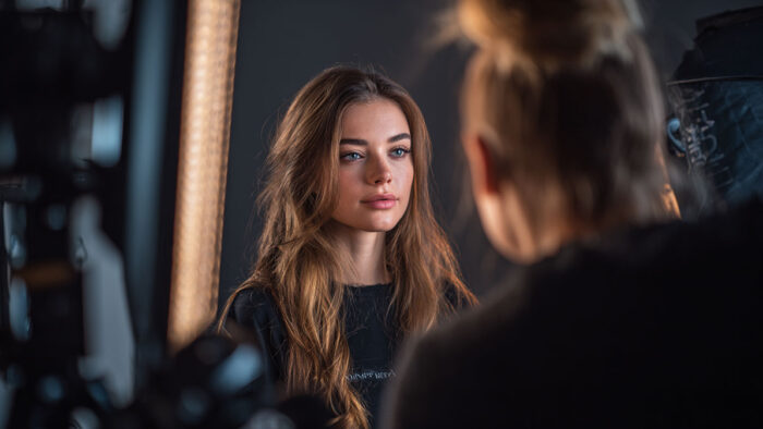 How to Do Makeup for a Photoshoot Like a Pro