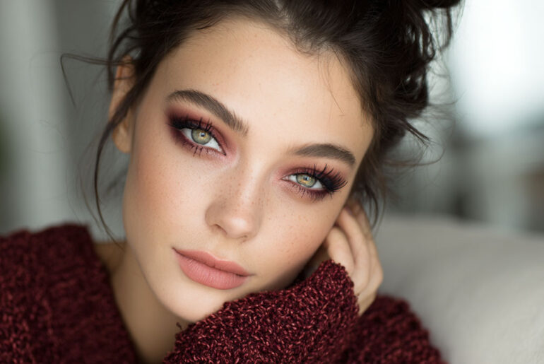 how to do makeup for hooded eyes