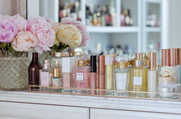 how to store makeup