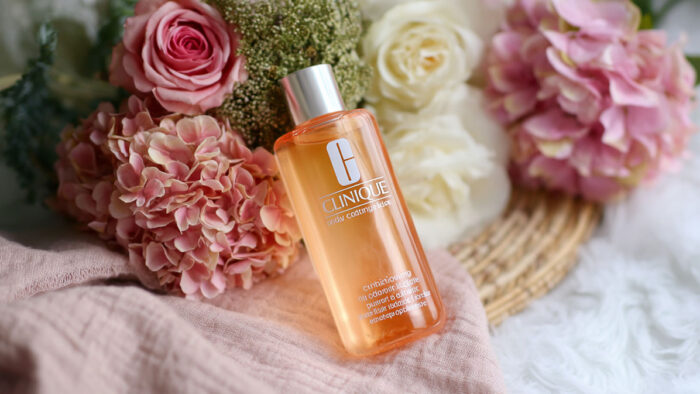 How to Use Clinique Clarifying Lotion Effectively
