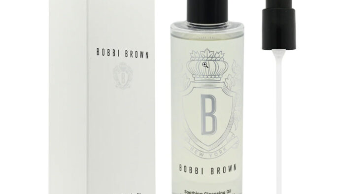 How to Use Bobbi Brown Cleansing Oil