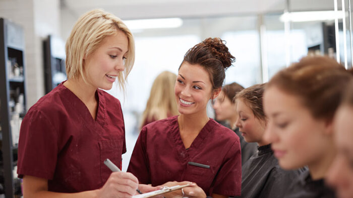 How to Become a Cosmetology Instructor