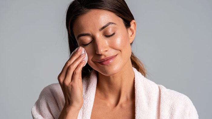 How to Prepare Your Skin for Face Waxing and Avoid Irritation