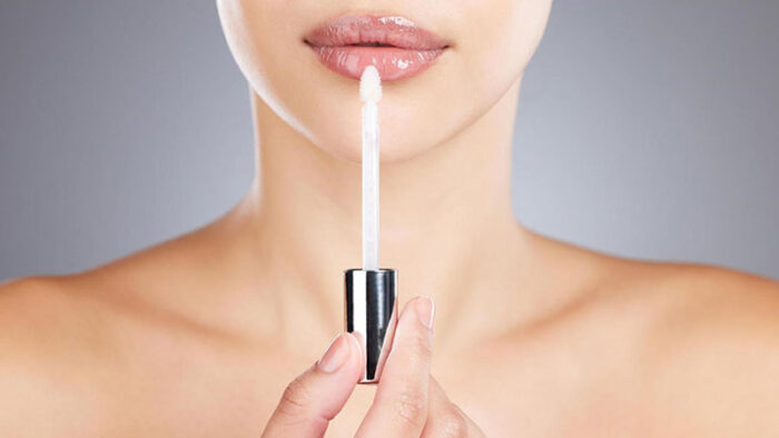 What Makes a Good Lip Gloss Formula: The Ingredients Behind the Shine